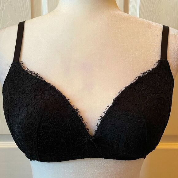 BLACK PADDED NO WIRE DREAM ANGELS BRA SIZE 32DD VICTORIA’S SECRET EUC - Picture 1 of 8